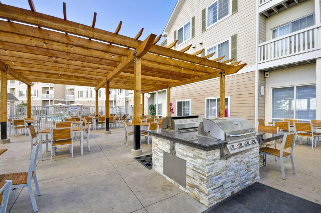Homewood Suites by Hilton - Oakland Waterfront
