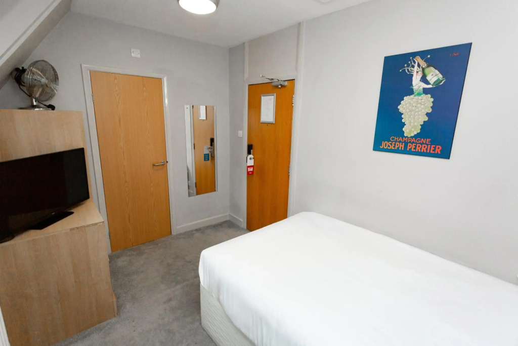 The Corner House Hotel