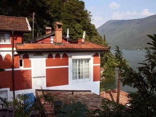 Elvezia al Lago