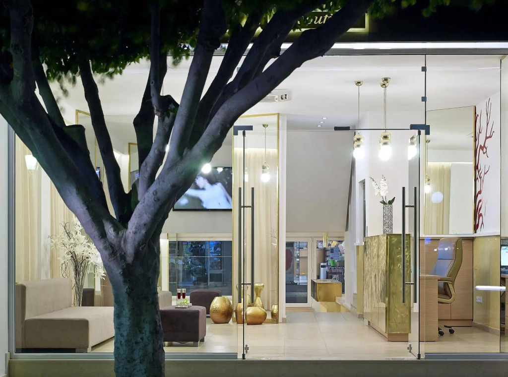 Coral Hotel - Hotelia Hospitality Group