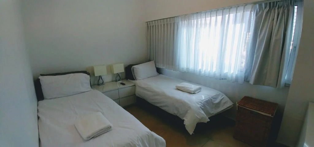Begin19 Apartments & Hostel