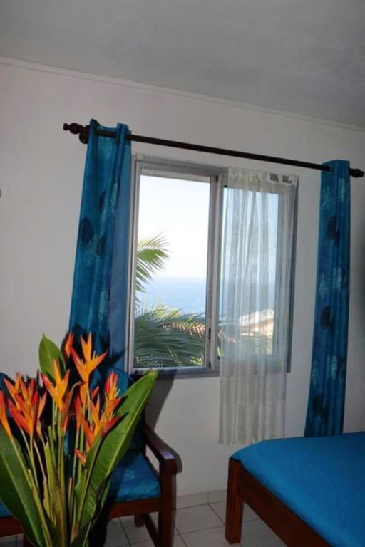 Studio In Petite Ile With Wonderful Sea View Furnished Garden And Wifi 4 Km From The Beach