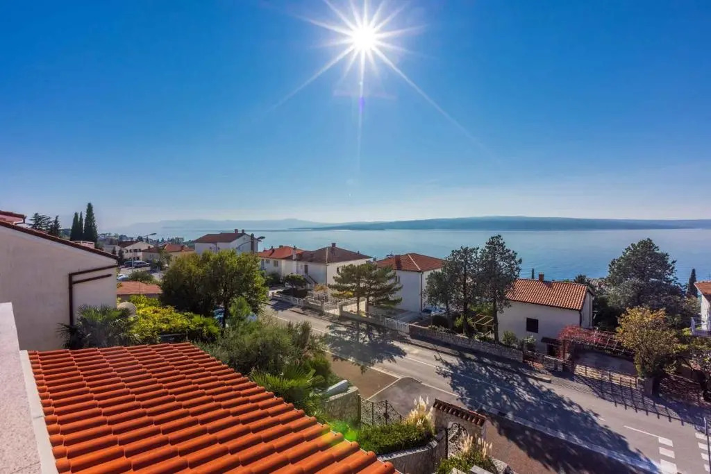 Apartment in Crikvenica 42251