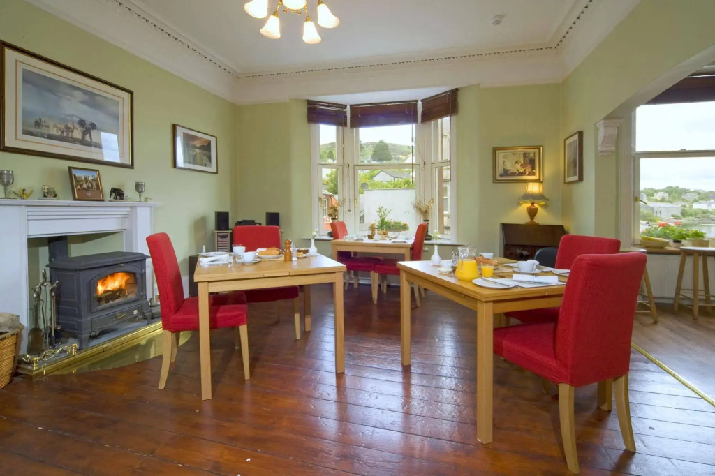 Knap Guest House