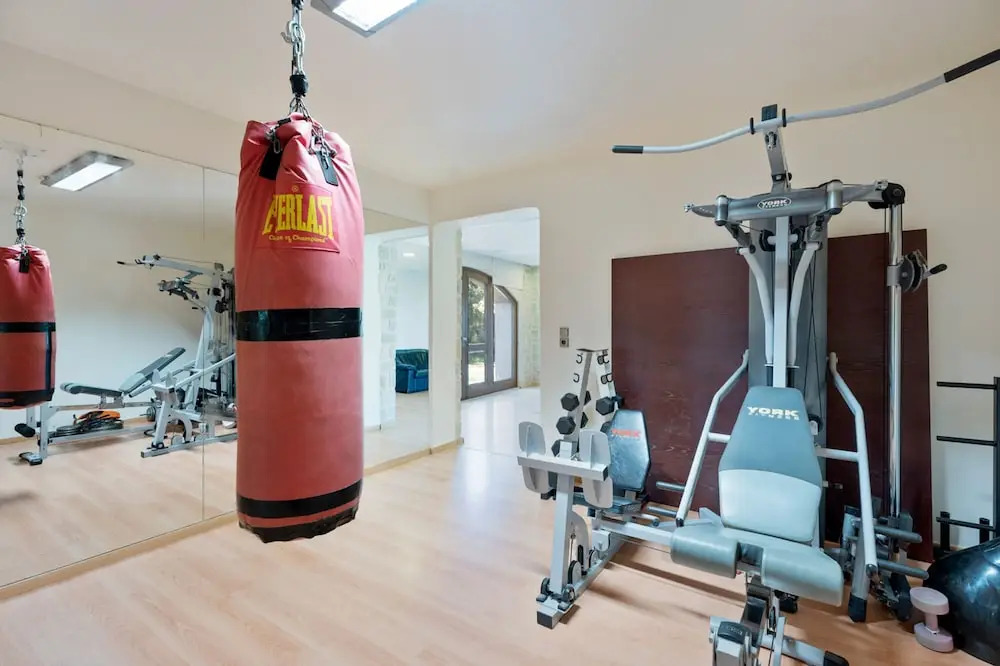 Luxurious Villa Liandri 600 m Resort