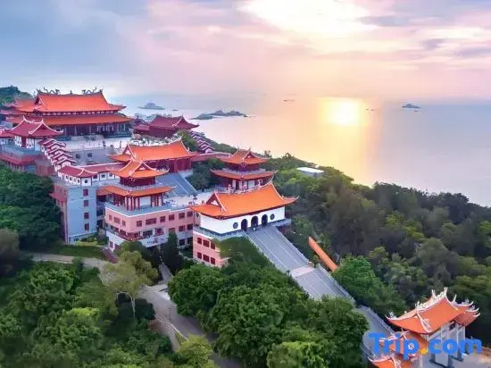 Qingfeng Nianyu | Whispering Isle Zen Homestay