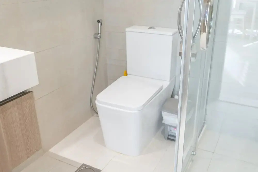 Indulging 1 Bedroom in Azizi Riviera 6