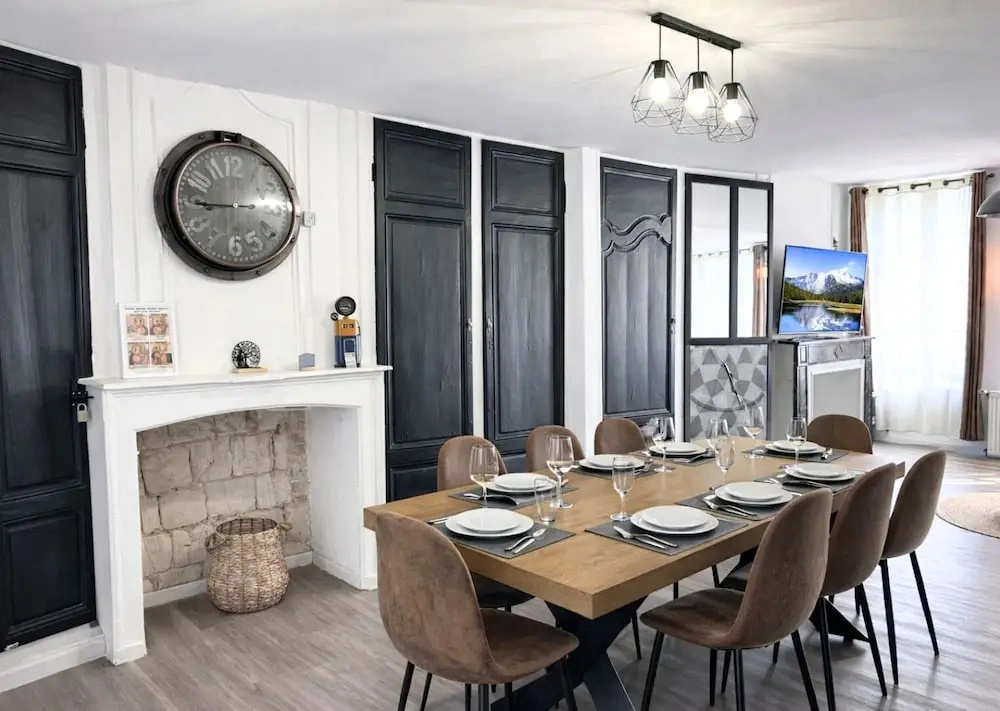 ApartMoment EN GROUPE - La Terrasse Victor Hugo