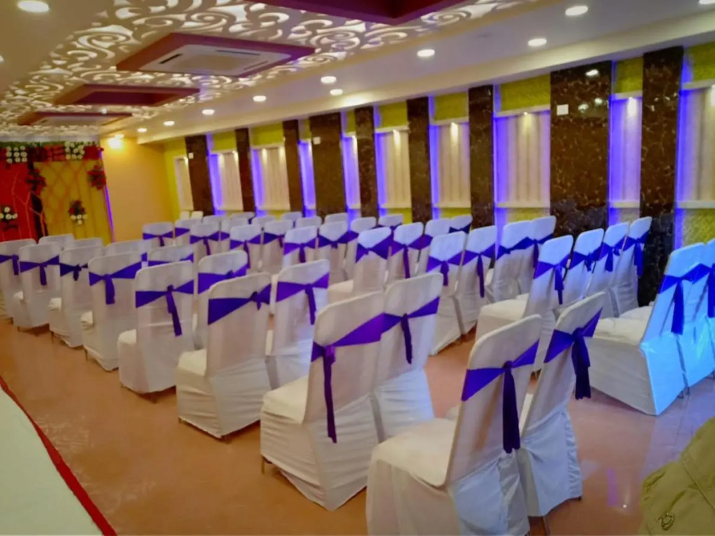 Hotel Parag Inn