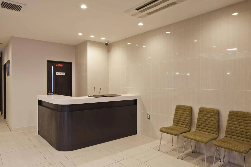 Tennouji Crystal Hotel