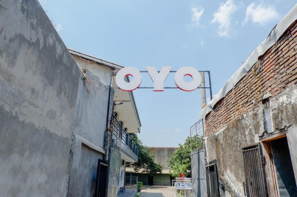 Super OYO Capital O 1176 J3 Residence Syariah