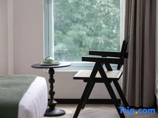 Qingman·Bamboo Shadow Mountain Light·Light Mountain Luxury