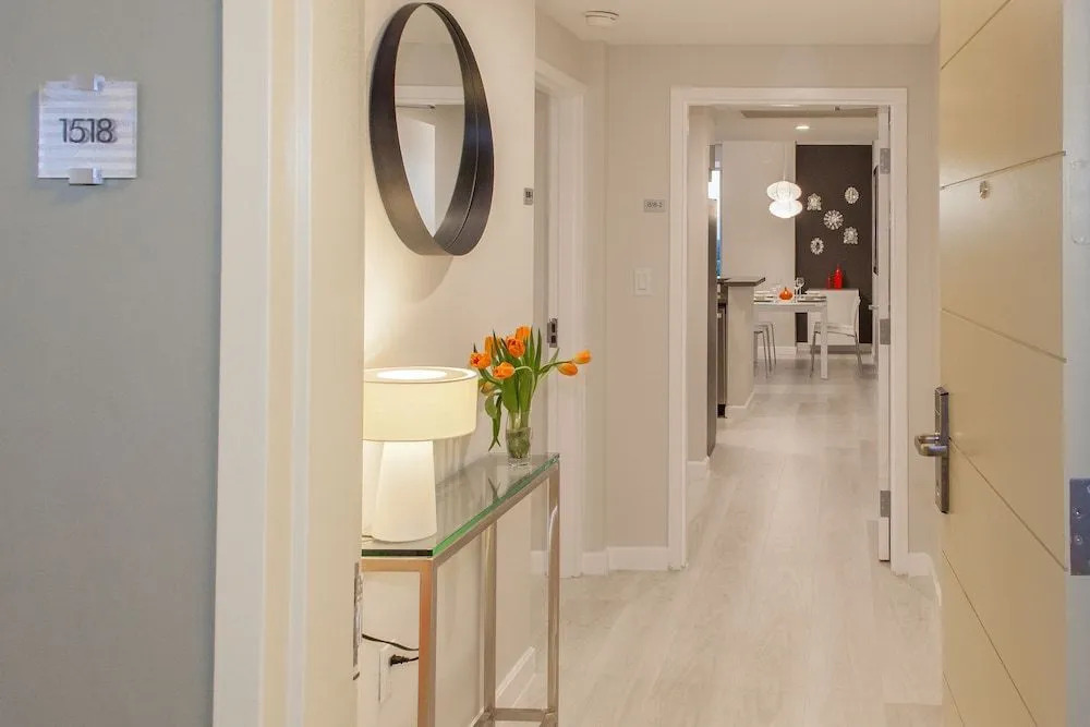 iCoconutGrove - Luxurious Vacation Rentals in Coconut Grove
