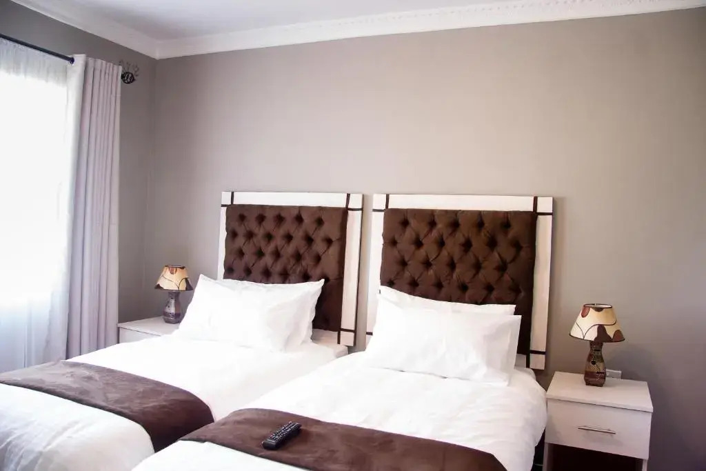 Sarum Lodge
