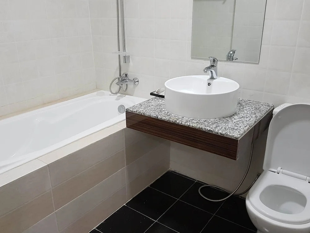 Newton Hotel & Service Apartment