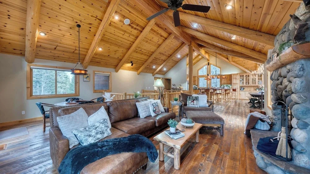 Truckee Mountain Cabin With Hot Tub + Game Room + Forest Views Gray Wolf Lodge by Avantstay