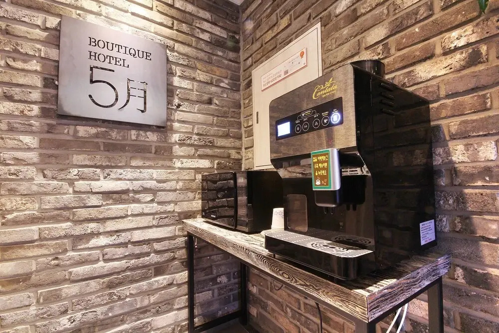 Gumi Hyeonggokdong 5Wol Hotel