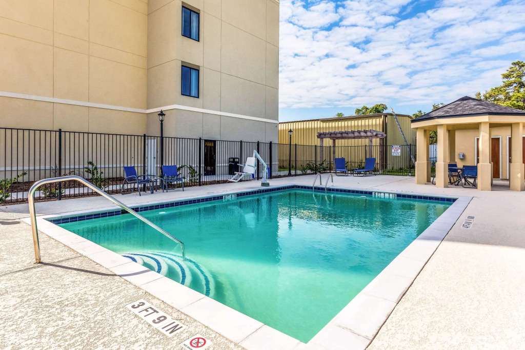 Comfort Suites Channelview - Houston East