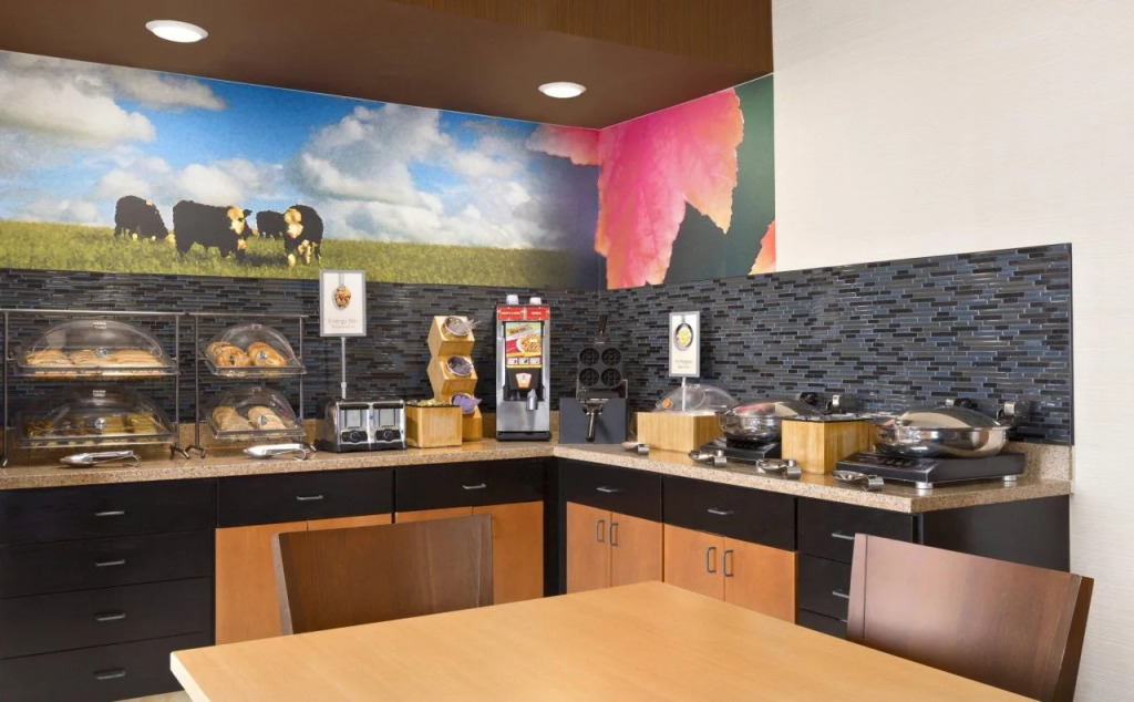 Comfort Inn & Suites Oklahoma City North - Quail Springs