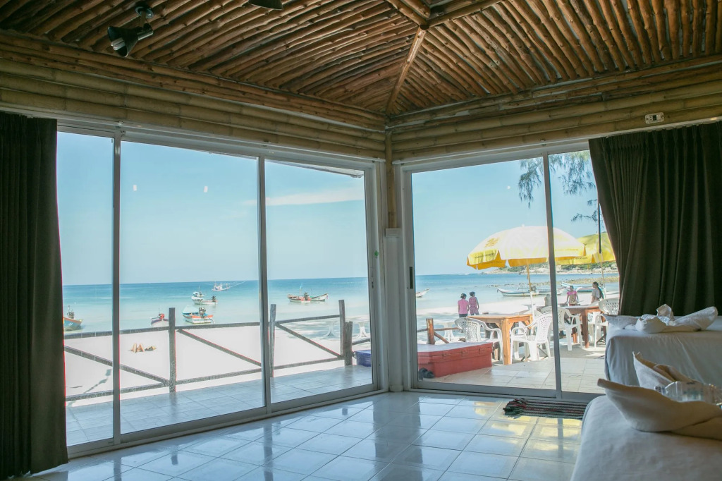 Haadrin Resort