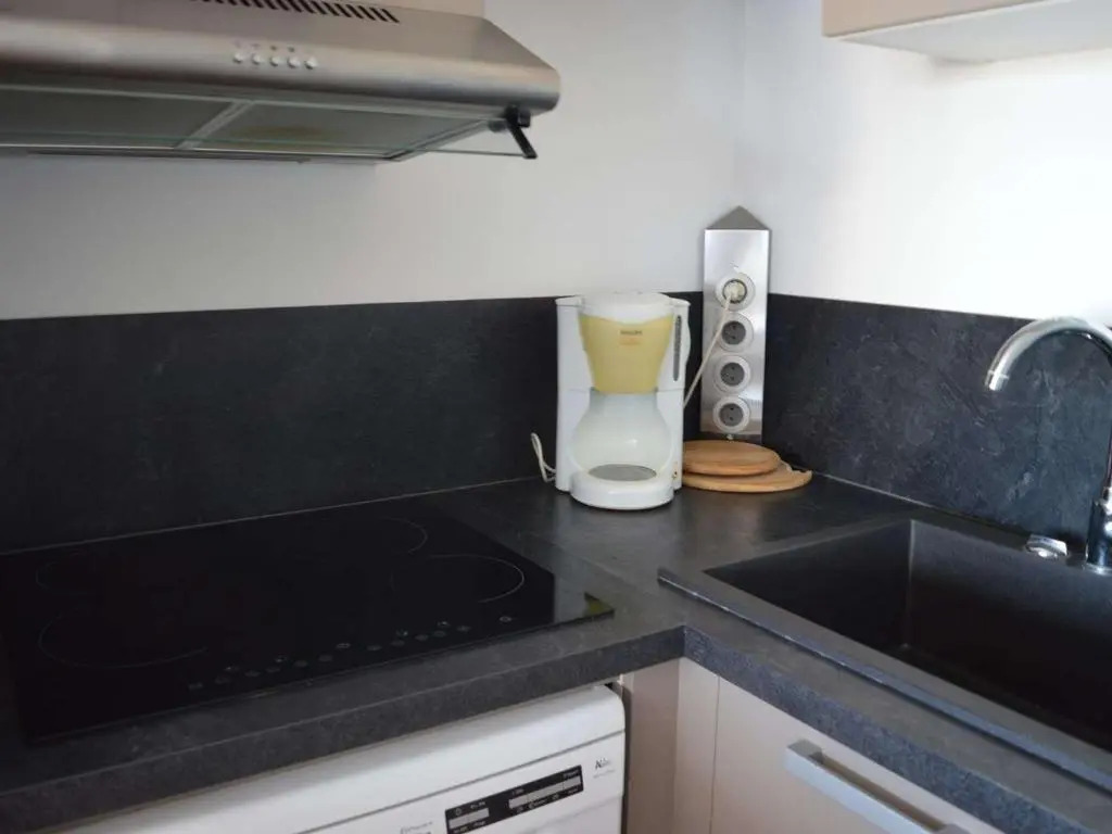 Appartement Port Camargue, 2 pièces, 4 personnes - FR-1-250-18