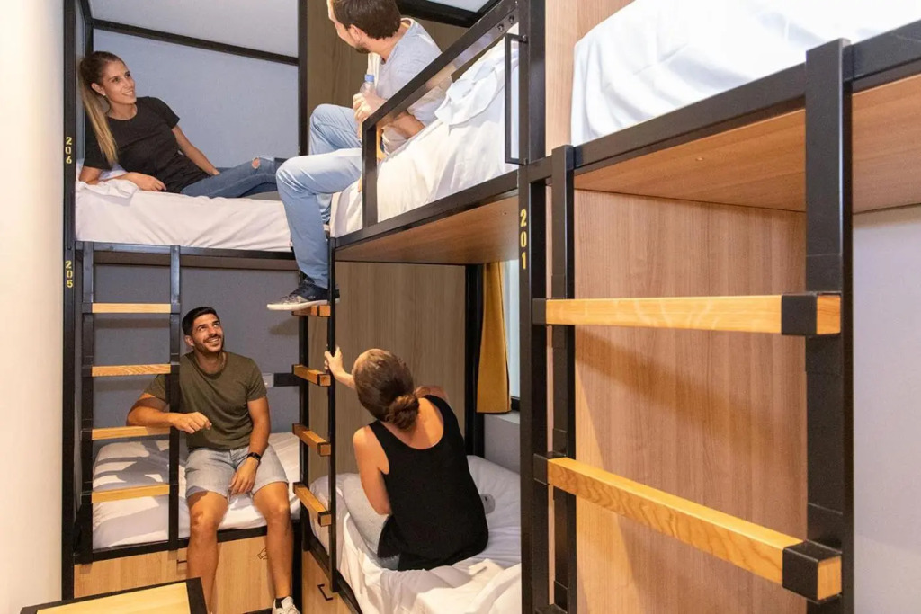Petit Hostel La Latina