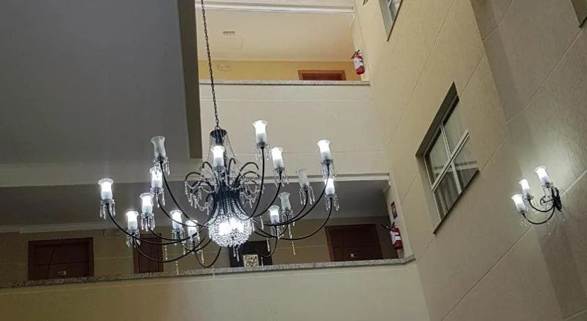 Barbur Center Hotel