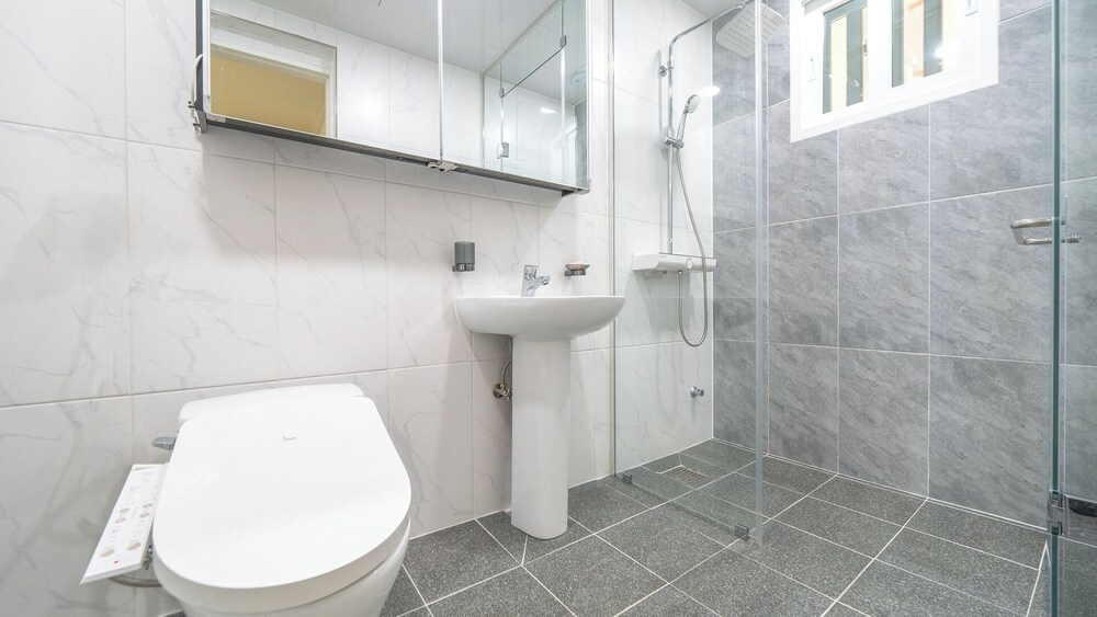 Ganghwado Narangstay Poolvilla Pension