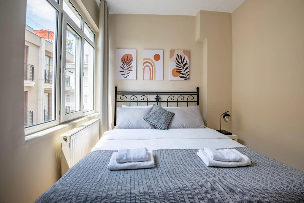 Spacious 2 Bedroom with Panoramic Bosphorus view