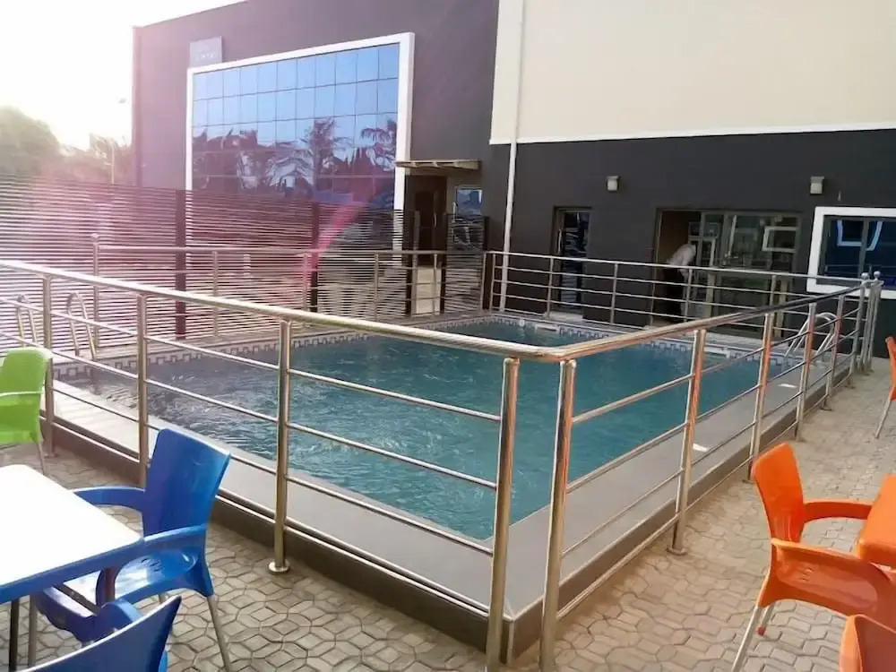 Kuciano Hotels LTD