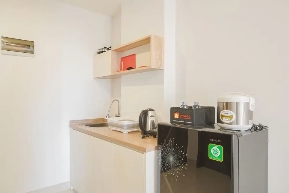 Nice And Elegant 1Br At Citra Living Apartment