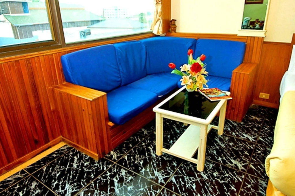 MrMacs Place