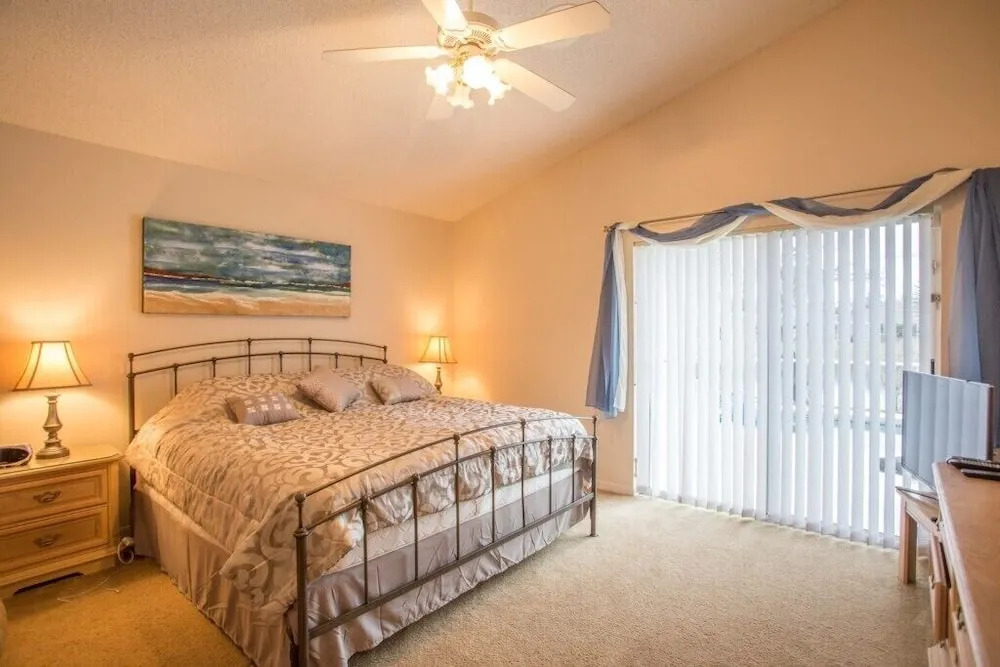 4BR Villa - 2833FB
