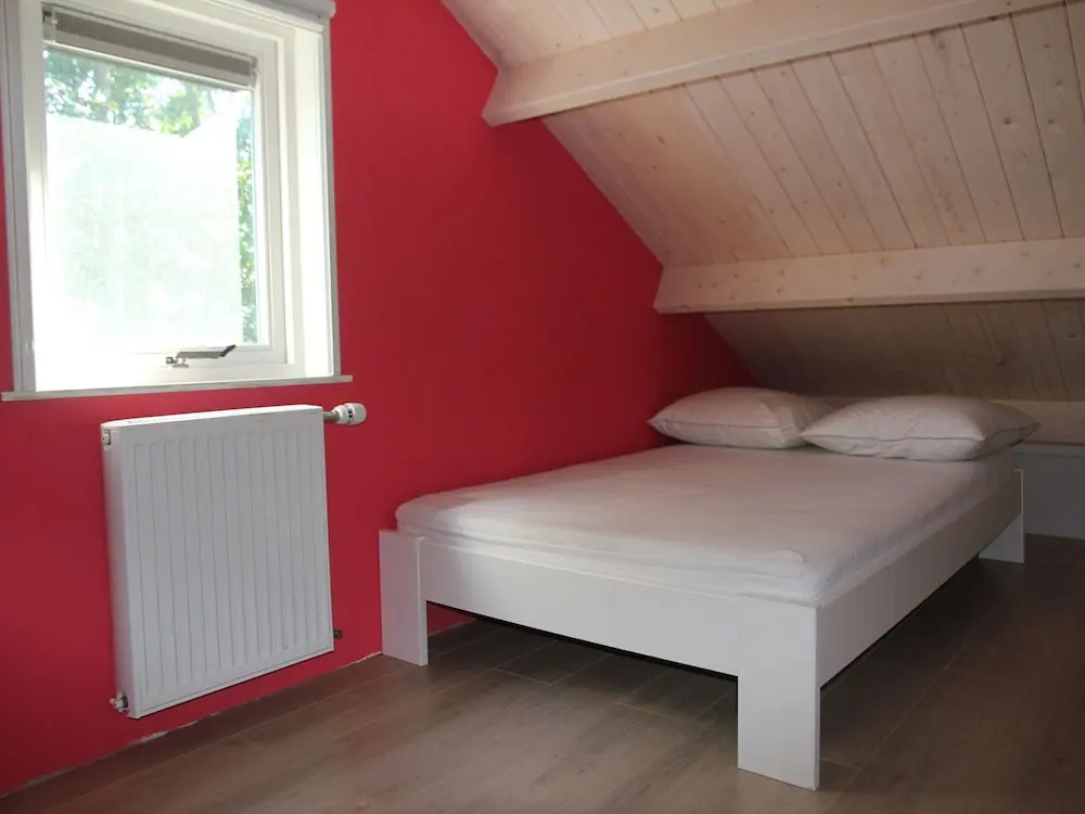 Serene Holiday Home With Garden, Terrace, Pond, Heating