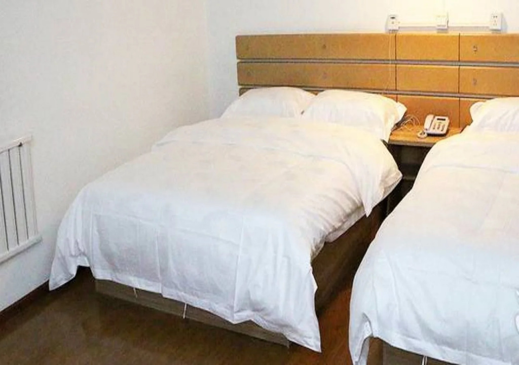 Jingan Express Hotel