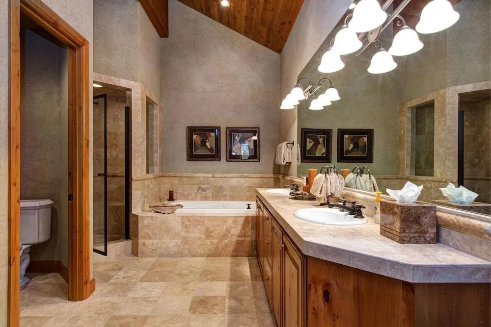 Bellearbor Townhome