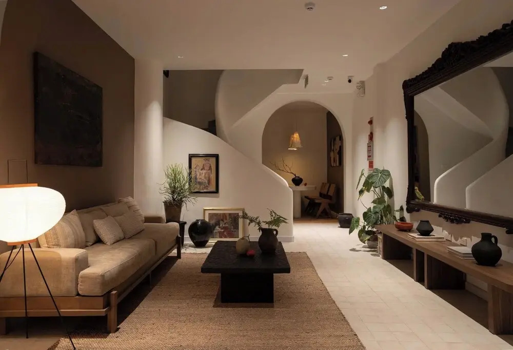 A Stay In Hanoi