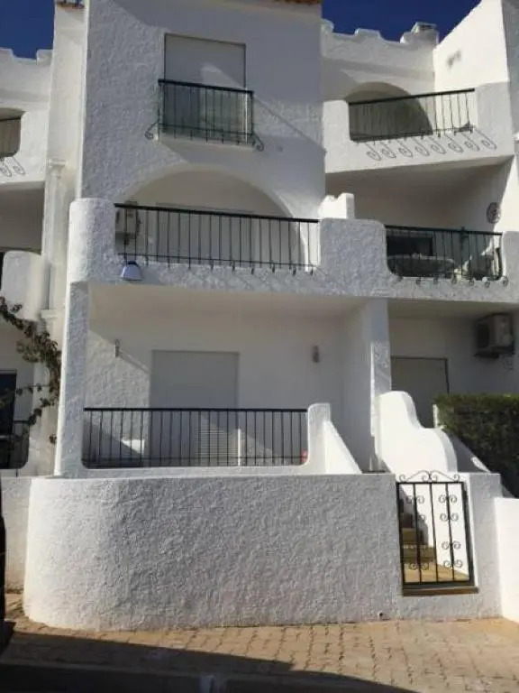 Casa Rujo - Waterside Village House