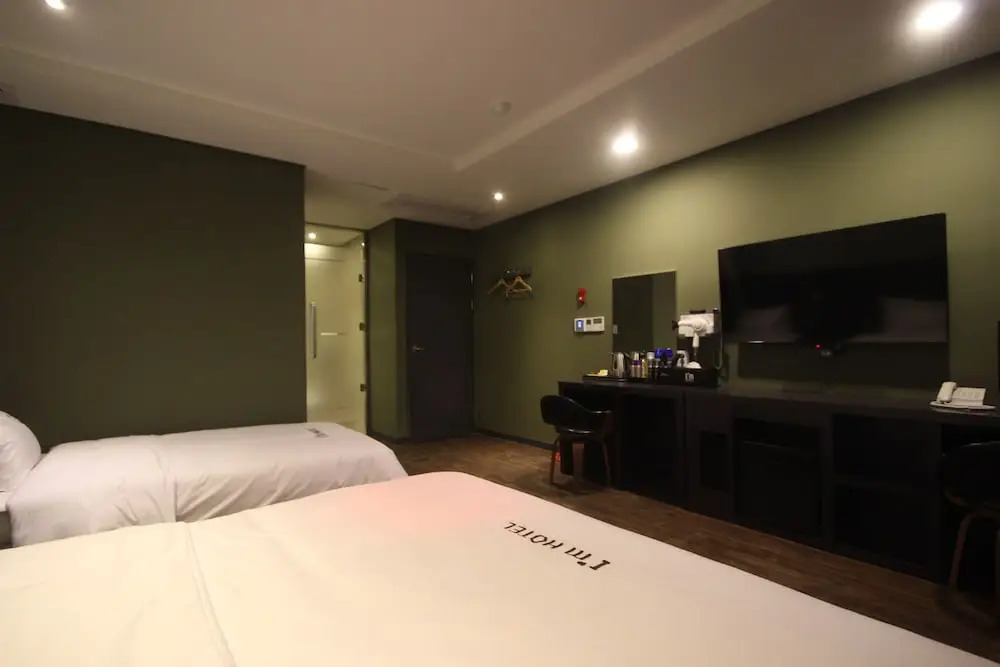 IM Hotel