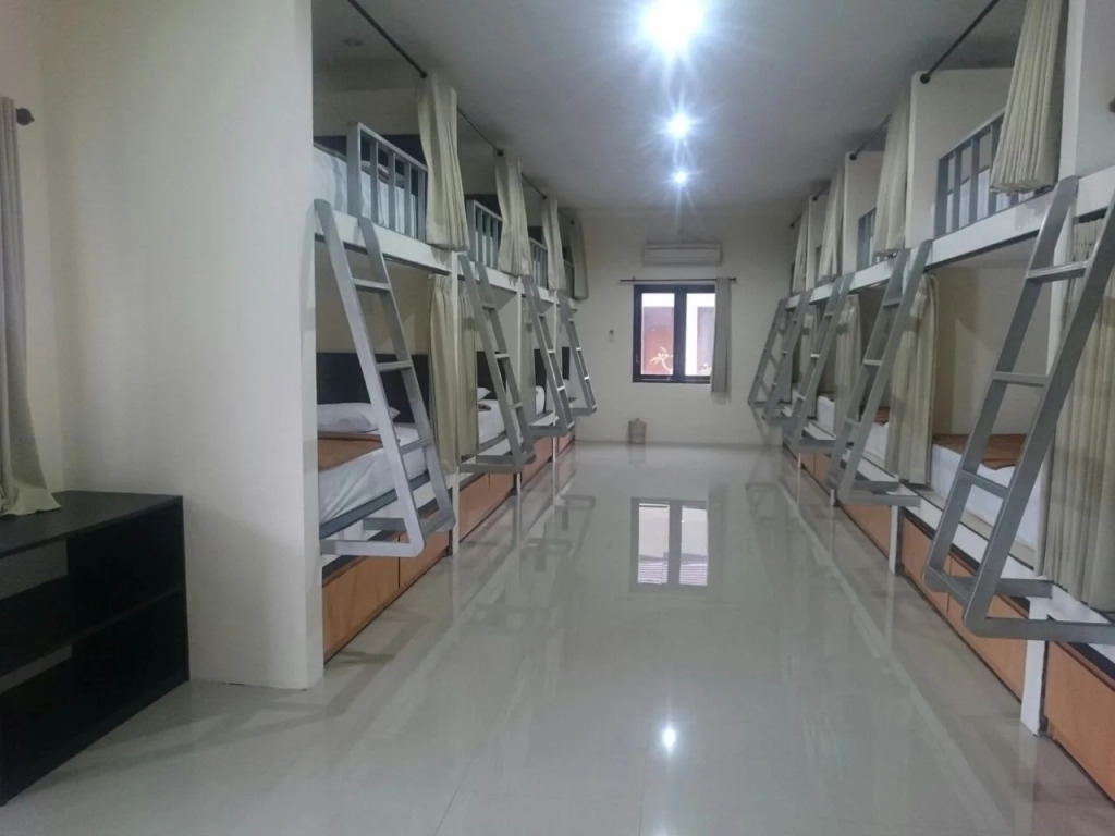 Dormitory Tourism Mirah Banyuwangi