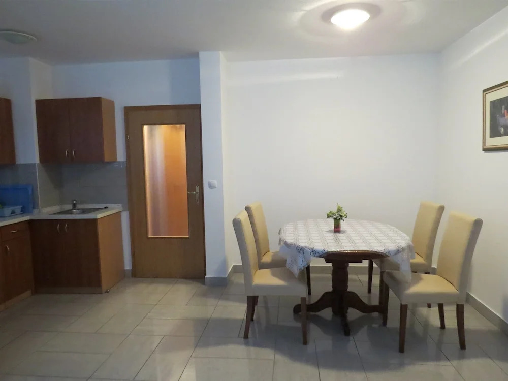 Apartments Danijela