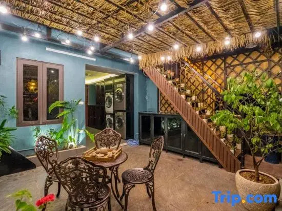 Hanoi Bens Apartment And Hotel - Pub 2