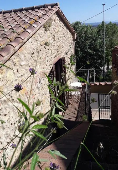 Casa Lisa a Casale Marittimo by Zoom In Earth