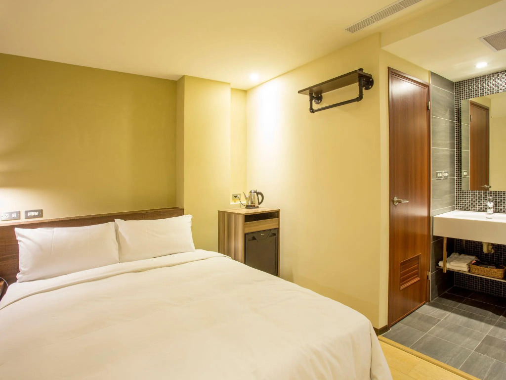 Just Live Inn-Keelung