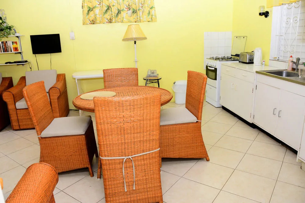 Mackston Apartments