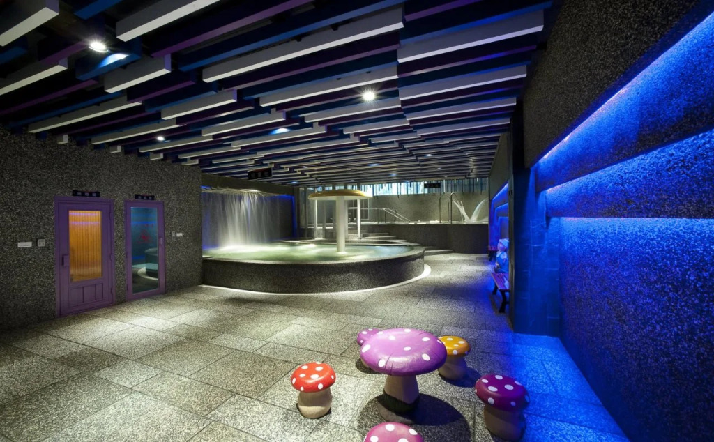 One Fukun Hotel