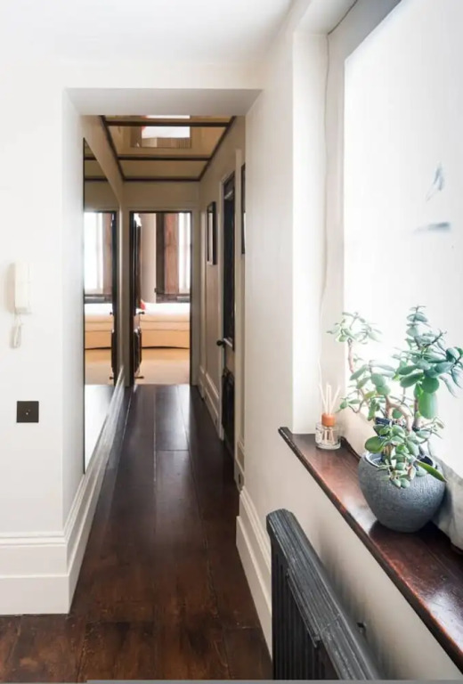 A Chelsea Retreat - 2 BR With Garden and Parking
