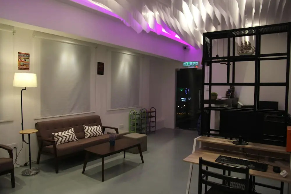 Space Cap Hotel