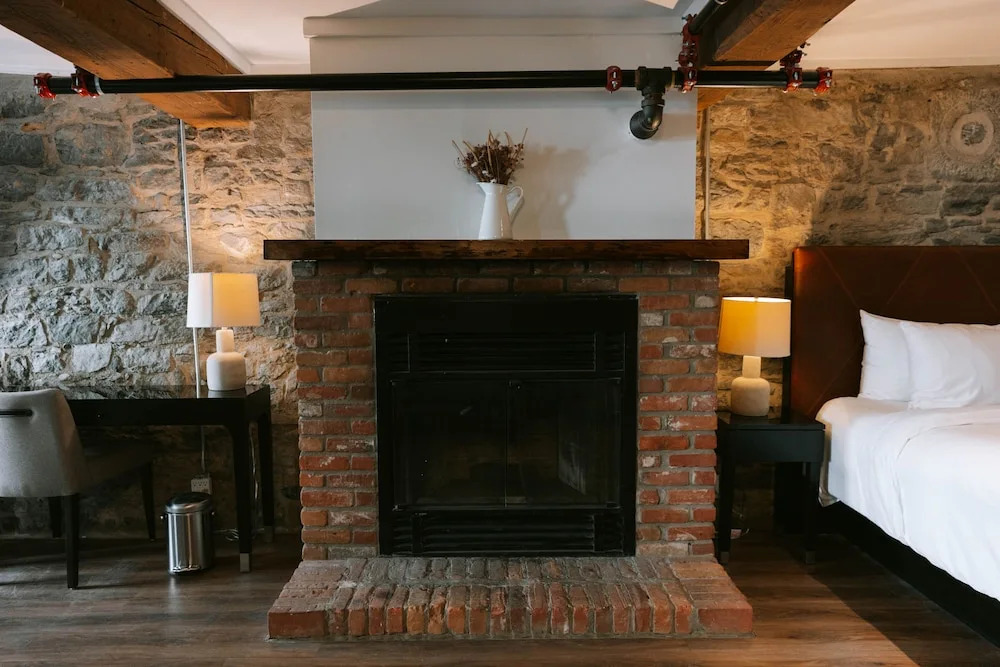 Lofts du Vieux-Port by Gray Collection