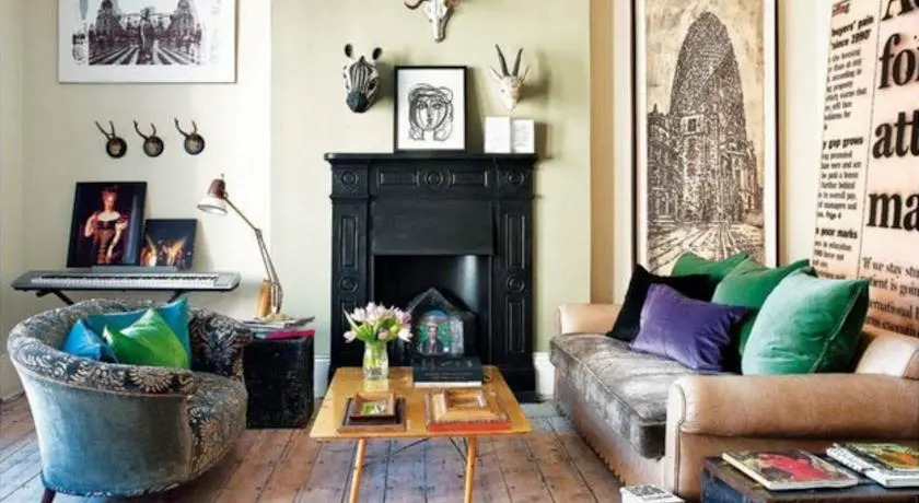 FG Property - Notting Hill, Kensington Gardens Square, Flat 3